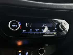 Toyota Aygo (2022) thumbnail 9
