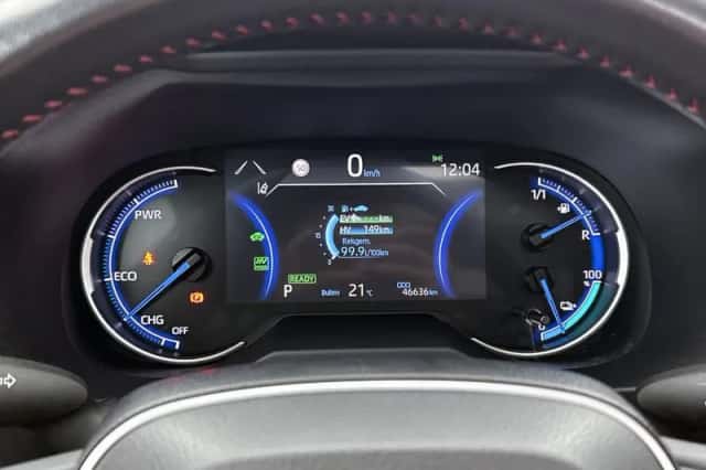 Toyota RAV4 (2022) thumbnail 5