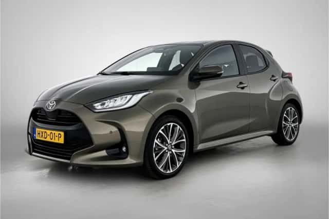 Toyota Yaris (2025) thumbnail 1