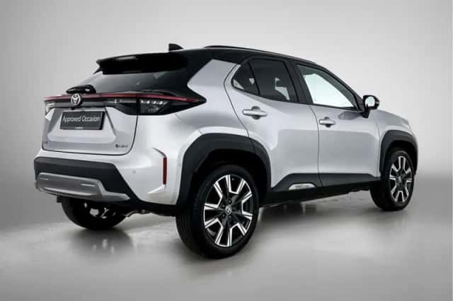 Toyota Yaris_Cross (2024) thumbnail 2