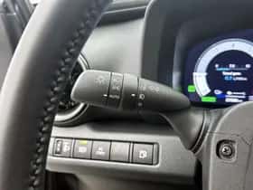 Toyota C-HR (2025) thumbnail 27