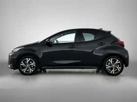 Toyota Yaris (2025) thumbnail 3