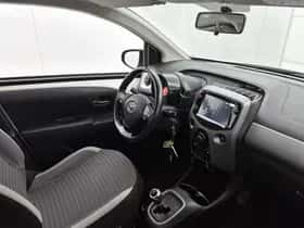 Toyota Aygo (2019) thumbnail 6