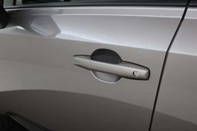 Toyota RAV4 (2026) thumbnail 4