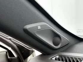 Toyota RAV4 (2021) thumbnail 18