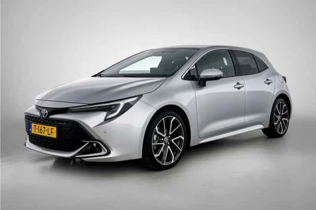 Toyota Corolla (2023) thumbnail 1