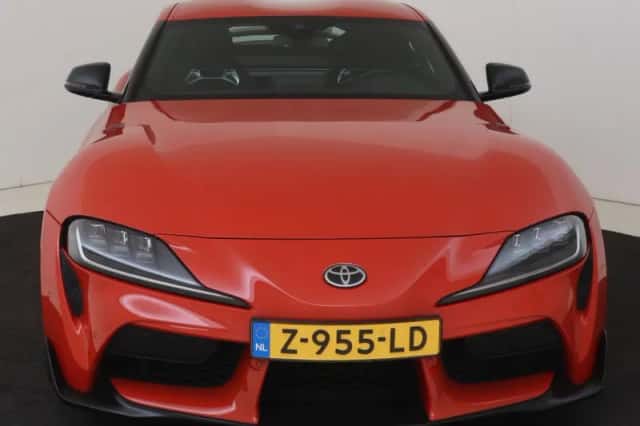 Toyota Supra (2024) thumbnail 2