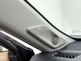 Toyota RAV4 (2021) thumbnail 19