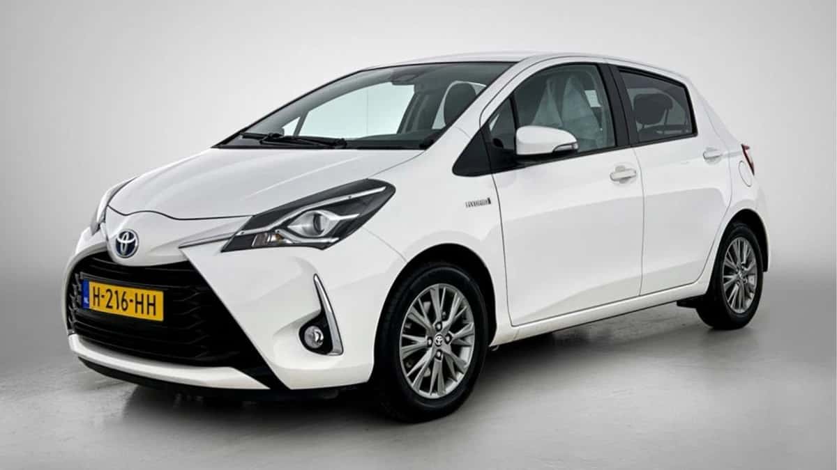 Toyota Yaris (2020) — foto 1