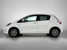 Toyota Yaris (2020) thumbnail 3