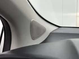Toyota Yaris (2020) thumbnail 25