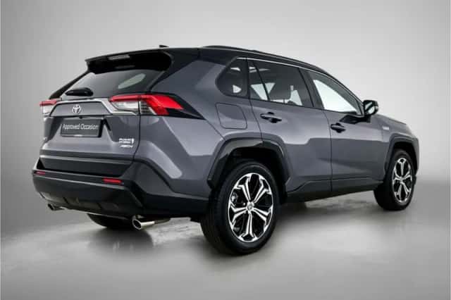 Toyota RAV4 (2025) thumbnail 2