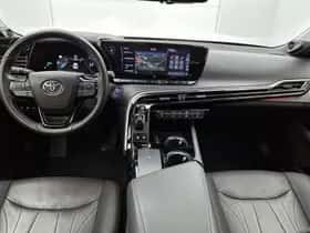 Toyota Mirai (2023) thumbnail 5