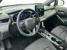 Toyota Corolla_Cross (2024) thumbnail 32