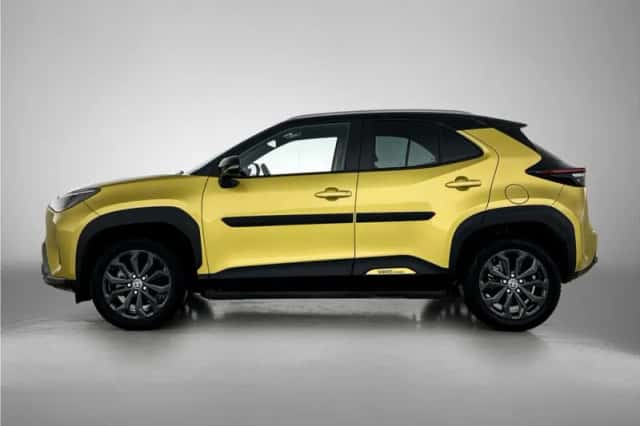 Toyota Yaris_Cross (2022) thumbnail 3