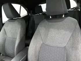 Toyota Yaris_Cross (2024) thumbnail 28
