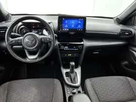 Toyota Yaris_Cross (2024) thumbnail 4