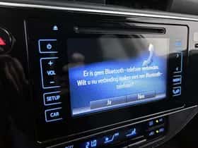 Toyota Auris (2017) thumbnail 25