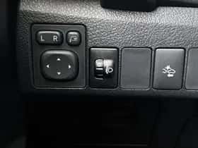 Toyota Auris (2017) thumbnail 36