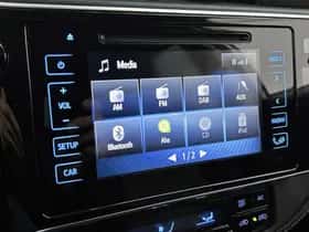 Toyota Auris (2017) thumbnail 6