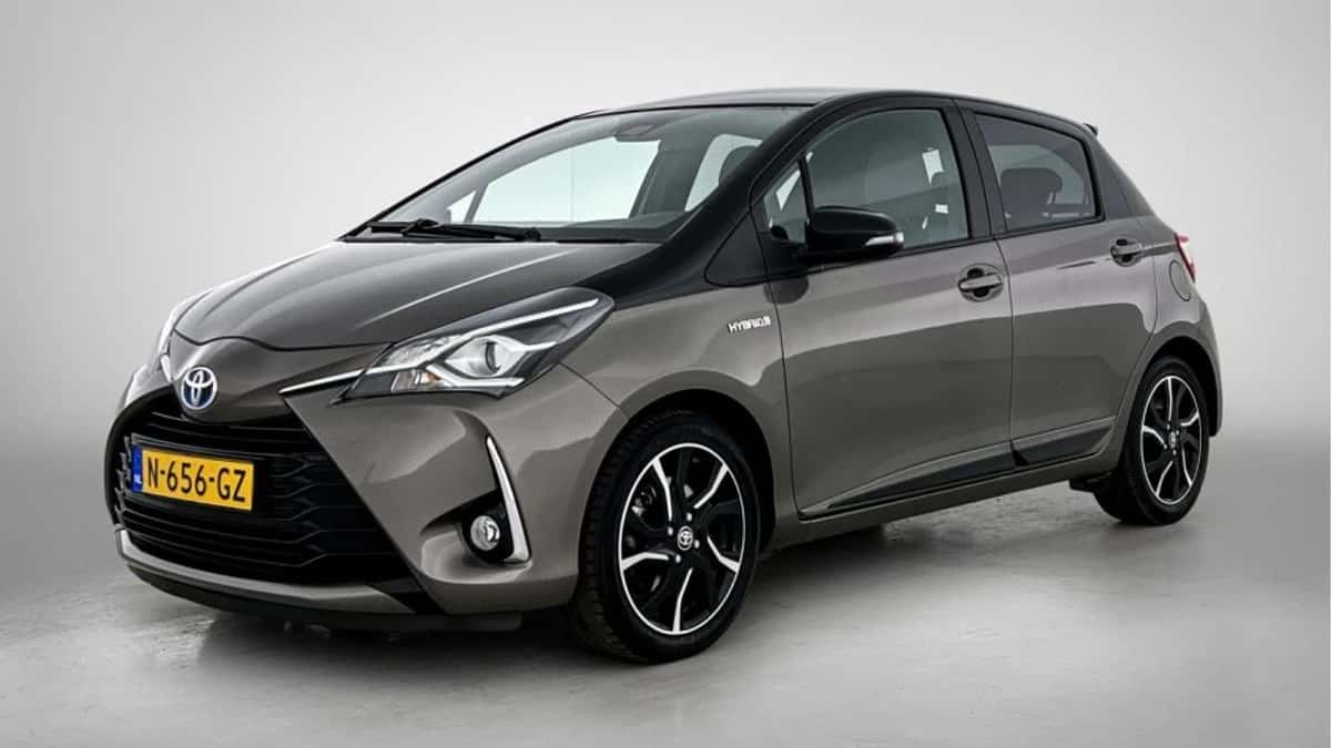 Toyota Yaris (2018) — foto 1