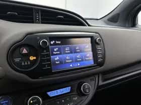 Toyota Yaris (2018) thumbnail 7