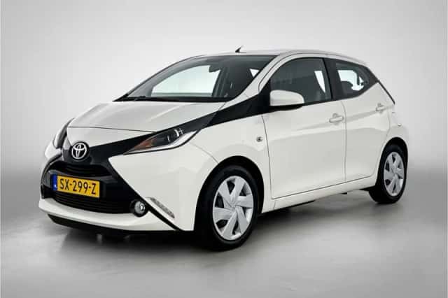 Toyota Aygo (2018) thumbnail 1