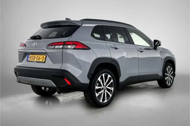 Toyota Corolla_Cross (2025) thumbnail 2