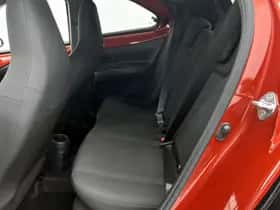 Toyota Aygo (2024) thumbnail 17