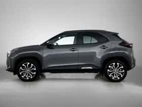 Toyota Yaris_Cross (2024) thumbnail 3