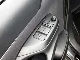 Toyota Yaris_Cross (2024) thumbnail 22