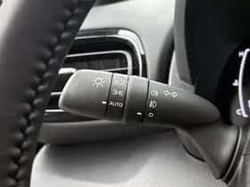 Toyota Yaris_Cross (2024) thumbnail 26
