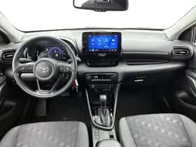 Toyota Yaris (2025) thumbnail 4