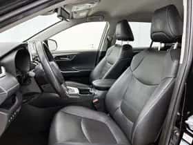 Toyota RAV4 (2020) thumbnail 16