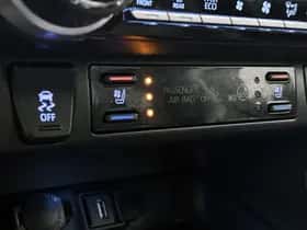 Toyota RAV4 (2020) thumbnail 19
