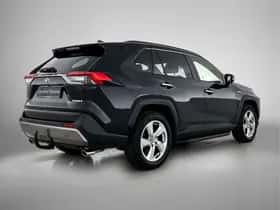 Toyota RAV4 (2020) thumbnail 3