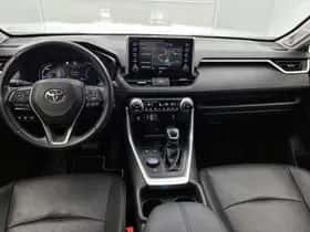 Toyota RAV4 (2020) thumbnail 5