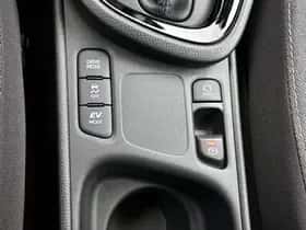 Toyota Yaris_Cross (2025) thumbnail 25
