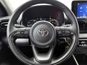 Toyota Yaris (2025) thumbnail 17