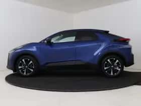 Toyota C-HR (2026) thumbnail 3