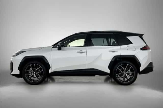 Toyota RAV4 (2026) thumbnail 3