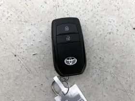 Toyota Yaris_Cross (2025) thumbnail 33