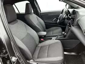 Toyota Yaris_Cross (2025) thumbnail 48