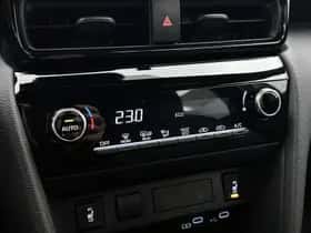 Toyota Yaris_Cross (2025) thumbnail 9