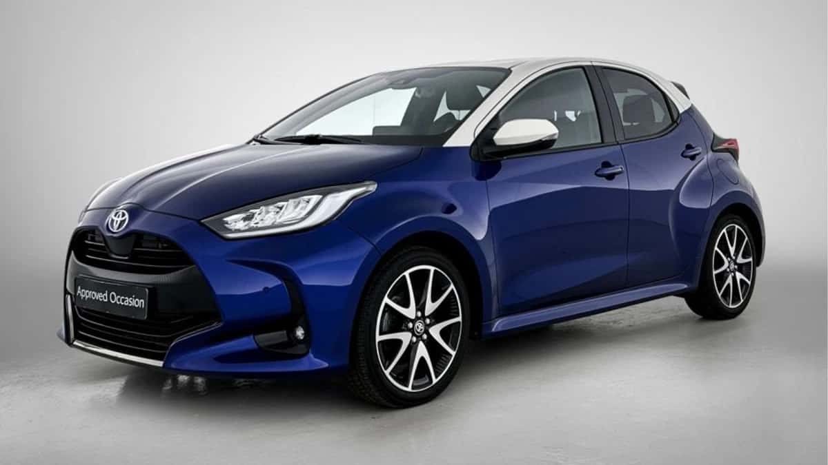 Toyota Yaris (2022) — foto 1