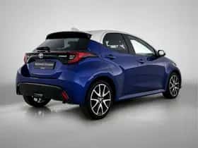 Toyota Yaris (2022) thumbnail 2