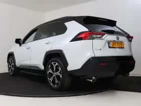 Toyota RAV4 (2025) thumbnail 17