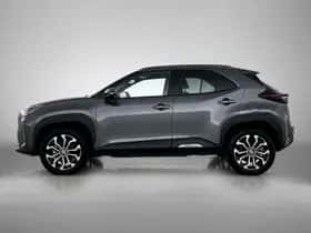 Toyota Yaris_Cross (2023) thumbnail 3
