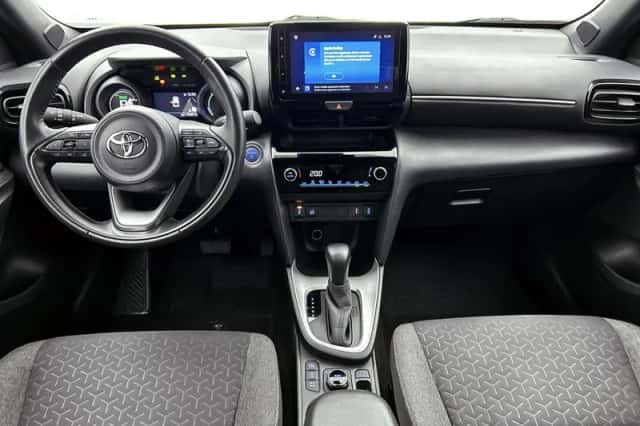 Toyota Yaris_Cross (2023) thumbnail 4