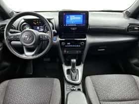 Toyota Yaris_Cross (2023) thumbnail 4